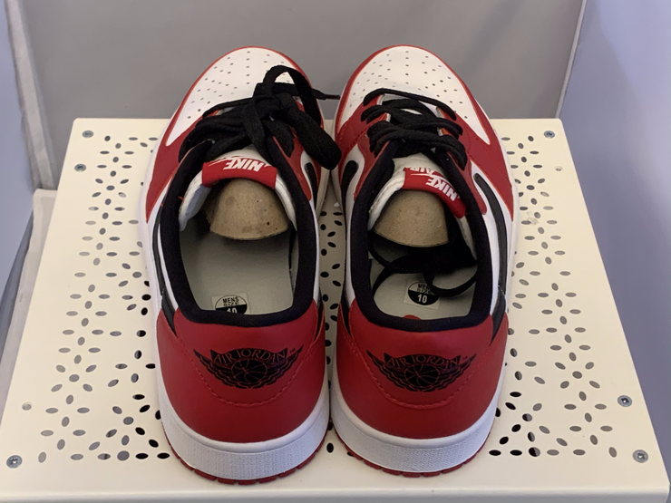 Air Jordan 1 Retro Low OG Chicago - Sneakerdisciple